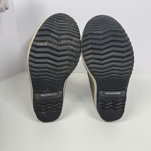 Sorel Boots Girls 5 Gray Black Suede Joan of Arctic Duck Winter Snow Faux Fur - Picture 5 of 5